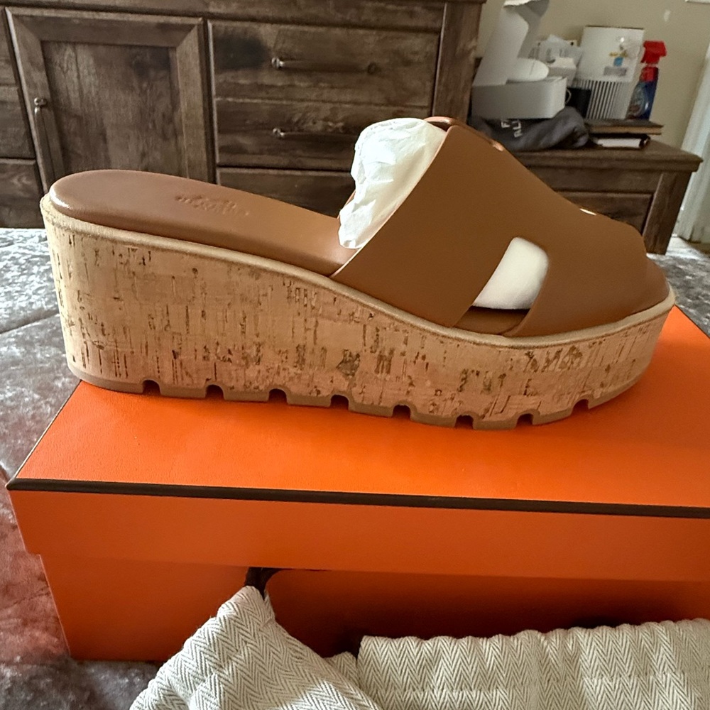 Hermès Eze 30 Natural Sandals - Picture 3 of 12